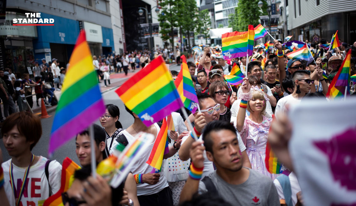 Japanese LGBT seek marriage equality in Valentine's Day suits