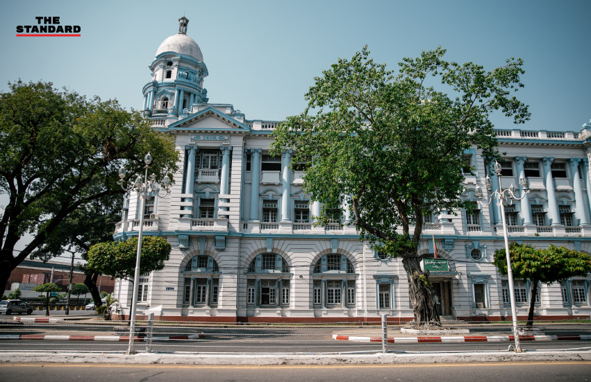 myanmar-yangon-colonial-buildings