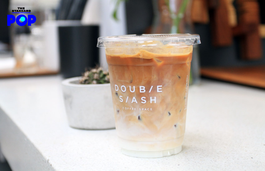 Double Slash Coffee Space