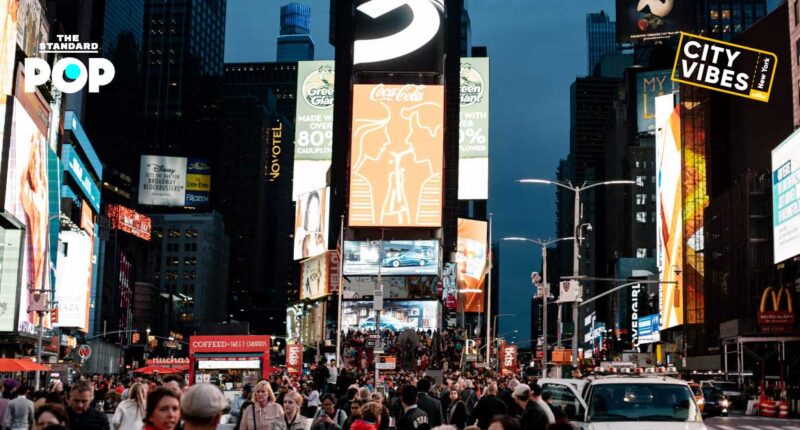 CITY VIBES New York Times Square