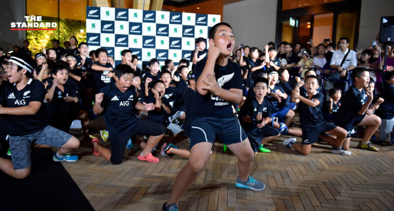 Japanese kids perform impressive haka