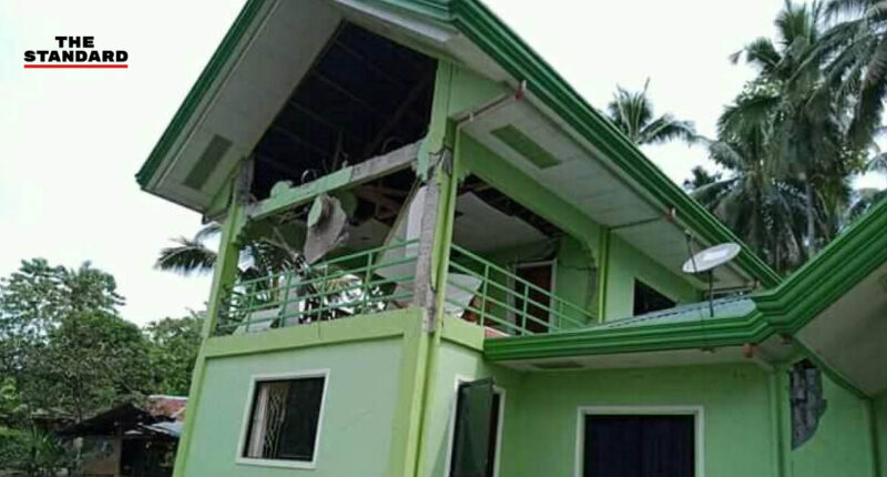 Philippines Strong quake