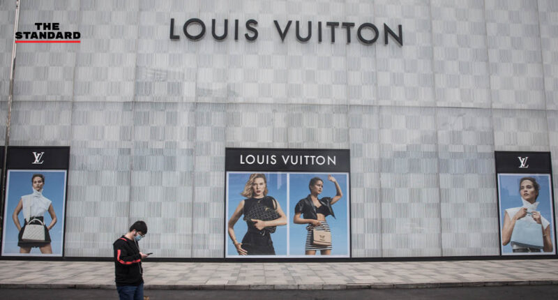 โควิด-19 ทำ Louis Vuitton ลด