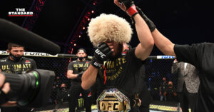 นูร์มาโกเมดอฟ ประกาศอำลาสังเวียน UFC ตามสัญญาที่ให้ไว้กับแม่ หลังชนะ จัสติน แกธจี ป้องกันแชมป์ UFC รุ่นไลต์เวตสำเร็จ