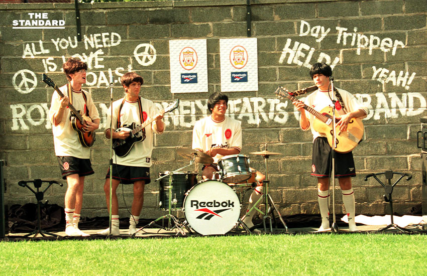 เมลวูดยังเคยใช้จัดเปิดตัวชุดแข่งทีมเยือน ด้วยการคัฟเวอร์เป็น The Beatles มาแล้ว