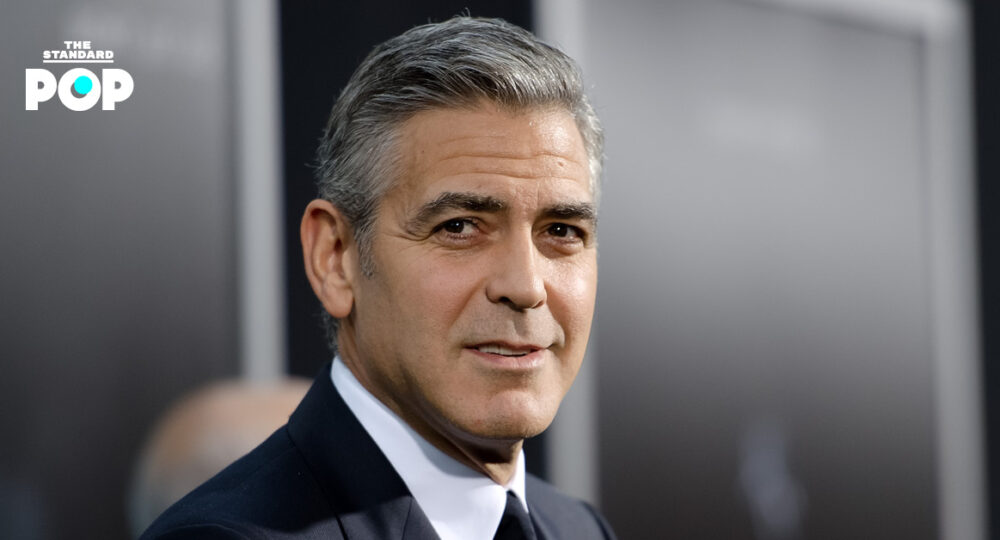 นักแสดงรุ่นเก๋า George Clooney เปิดเผยในรายการ CBS Sunday Morning ว่าเขาตัดผมเองมาตลอดช่วงโควิด-19