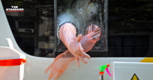 สธ. แจ้งโรงพยาบาลเอกชนทั่วประเทศ ให้กลุ่มเสี่ยงติดเชื้อและผู้ป่วยโควิด-19 ตรวจและรักษาฟรี