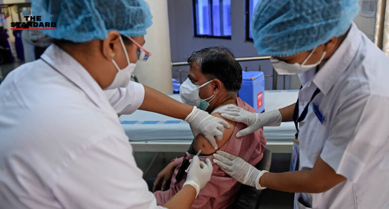 อินเดียเริ่มแล้ว โครงการฉีดวัคซีนโควิด-19 ใหญ่ที่สุดในโลก ตั้งเป้าฉีดให้ประชากรทั่วประเทศกว่า 1.3 พันล้านคน