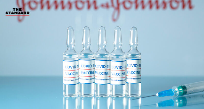Johnson & Johnson เตรียมเผยผลการทดลองวัคซีนโควิด-19 สัปดาห์หน้า ทั่วโลกจับตาเป็น ‘ตัวพลิกเกม’ เพราะใช้วัคซีนโดสเดียวต่อคน
