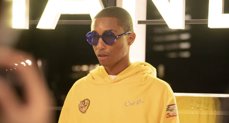 Chanel เปิดตัวพอดแคสต์ซีรีส์ใหม่ Chanel Connects ที่มี Pharrell Williams นำทัพมาร่วมสนทนาเรื่องวัฒนธรรมสังคม