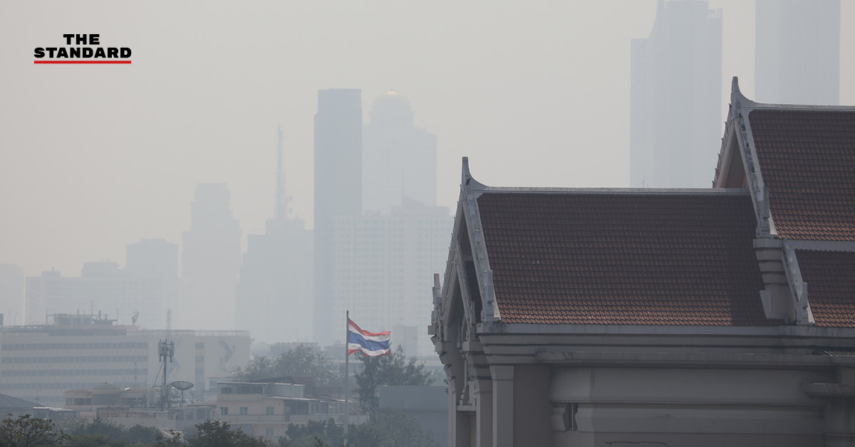บรรยากาศฝุ่น PM2.5 ที่ปกคลุมกรุงเทพฯ-ปริมณฑล หลังกรมอุตุนิยมวิทยาชี้ฝุ่นละอองสะสมมากในช่วง 21-26 มกราคมนี้
