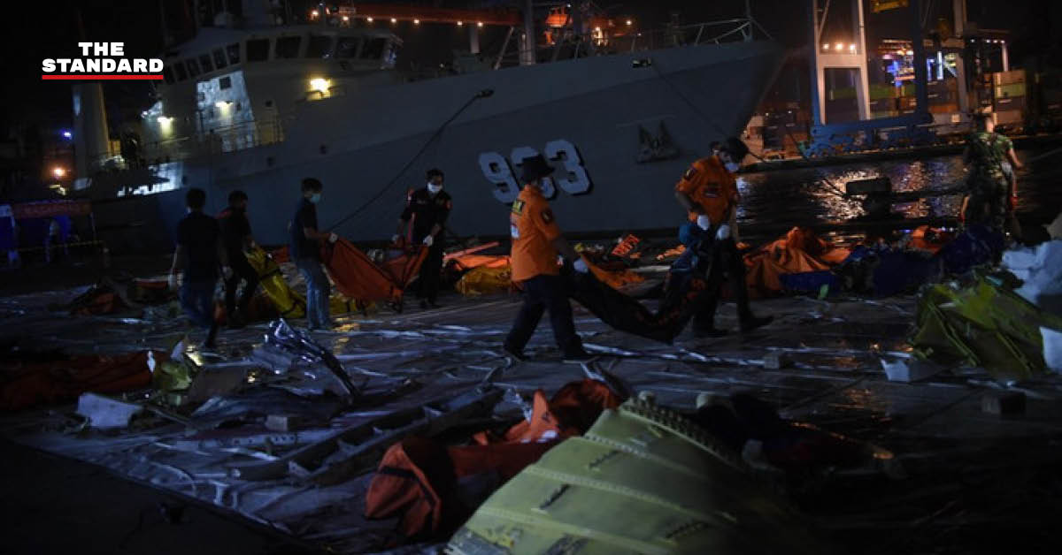 อินโดนีเซียประกาศยุติกู้ซากเครื่องบินตกทะเล ระบุตัวตนผู้เสียชีวิตได้ 43 รายแล้ว