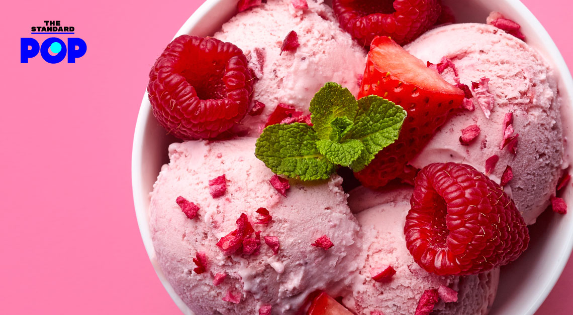 15 JAN - Strawberry Ice Cream Day