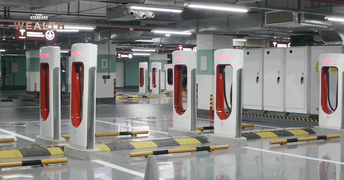 Tesla รุกหนักตลาดจีน เปิดตัวสถานีชาร์จรถไฟฟ้าที่ใหญ่ที่สุดในโลก 72 จุด พร้อมส่งมอบ SUV Model Y รับศักราชใหม่