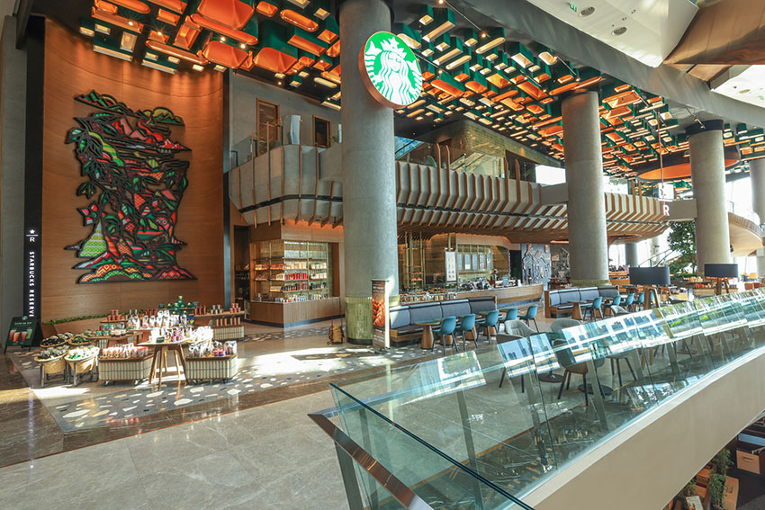 Starbucks Reserve iconsiam thailand