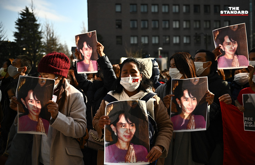 บรรดาชาวเมียนมาในญี่ปุ่นรวมตัวกันในกรุงโตเกียว เรียกร้องให้กองทัพเมียนมาปล่อยตัวออง ซาน ซูจี