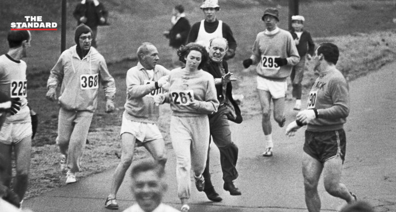 แคทเธอรีน สวิตเซอร์ นักวิ่งหญิงคนแรกในบอสตัน มาราธอน