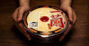 เทน้ำร้อนแล้วกินได้เลย! Ichiran Ramen ออกราเมนข้อสอบกึ่งสำเร็จรูปที่ใช้เวลาพัฒนากว่า 20 ปี