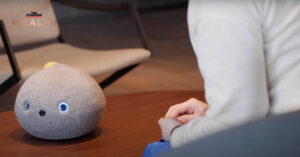 Panasonic เอาใจคนเหงา เปิดตัว ‘Nicobo’ หุ่นยนต์แมวสุดติสท์ หน้าตาเหมือนถุงเท้า ‘ชอบตด’