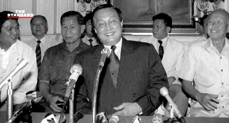 22 มีนาคม 2535 - เลือกตั้งครั้งที่ 18 พล.อ. สุจินดา คราประยูร ได้เป็นนายกฯ สืบทอดอำนาจ รสช. 