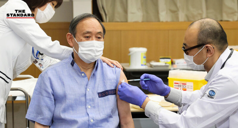 นายกฯ ญี่ปุ่น เข้ารับวัคซีนต้านโควิด-19 โดสแรกจาก Pfizer แล้ว เตรียมเป็นผู้นำประเทศคนแรกที่เข้าพบ โจ ไบเดน ช่วงต้น เม.ย. นี้