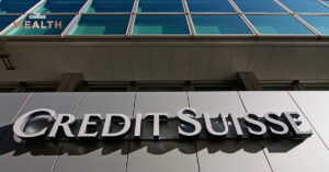 S&P ปรับมุมมอง Credit Suisse