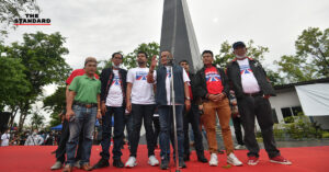 ม็อบ 4 เมษา