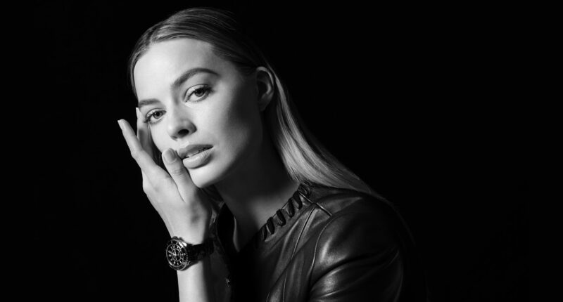 Margot Robbie ถูกแต่งตั้งให้เป็นแบรนด์แอมบาสเดอร์คนใหม่ของนาฬิกา Chanel J12