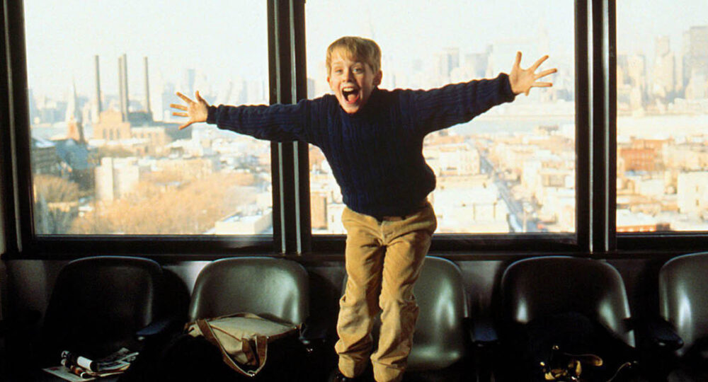 ภาพยนตร์ Home Alone ฉบับรีเมกของ Disney+ ใกล้จะเสร็จสมบูรณ์แล้ว