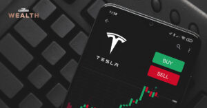 หุ้น Tesla ร่วง 4.5% นักลงทุนผิดหวังผลดำเนินงาน ส่วนตลาด Wall Street แกว่งตัวในกรอบแคบ