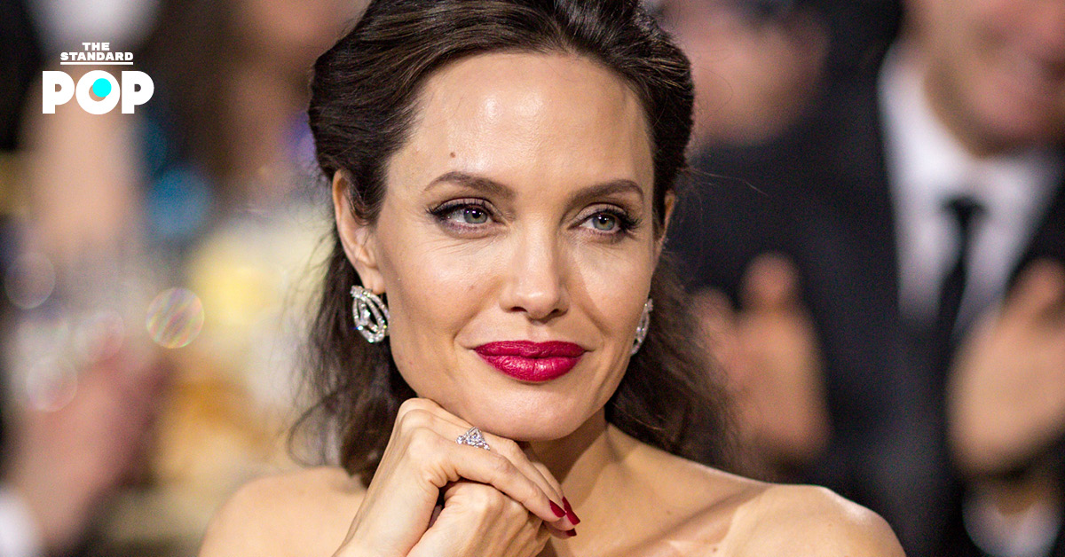 Angelina Jolie ยอมรับว่าเธอเป็นคนรักที่มีเงื่อนไขเยอะ และได้ใช้ชีวิตอย่างเดียวดายมานานแล้ว