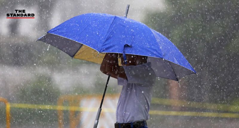 อุตุฯ เผย ประเทศไทยเข้าฤดูฝน 15 พฤษภาคมนี้ เตือนเกษตรกรระวังปริมาณฝนมากกว่าปกติเล็กน้อย