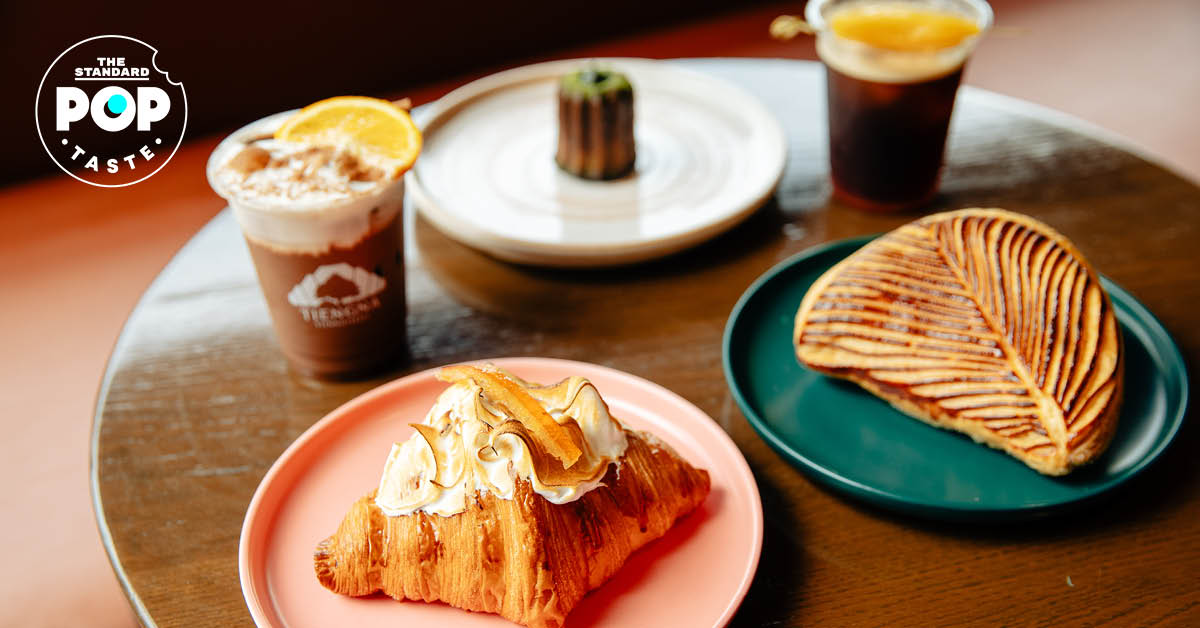 Yuzu Croissant (150 บาท) และ Chausson Aux Pommes (150 บาท)