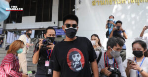 ราษฎรยืนยันดันเพดาน