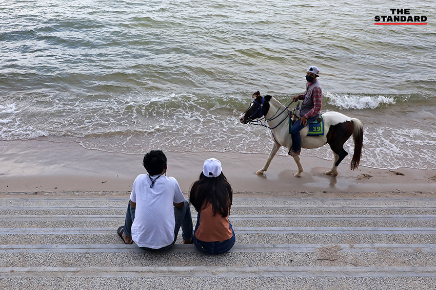 Cha-am Beach