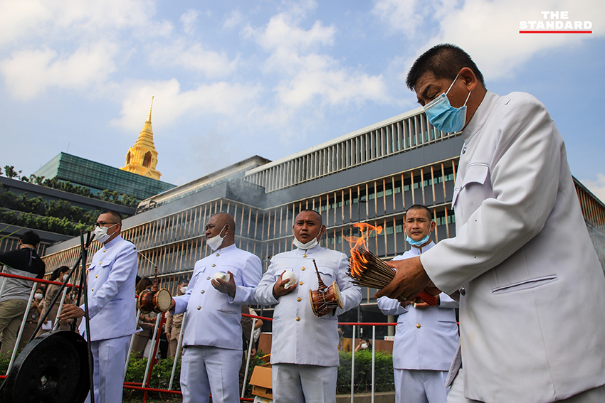 Thai parliament