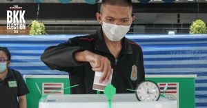 ทหารสนามเป้าเดินทางมาใช้สิทธิเลือกตั้งผู้ว่าฯ กทม.