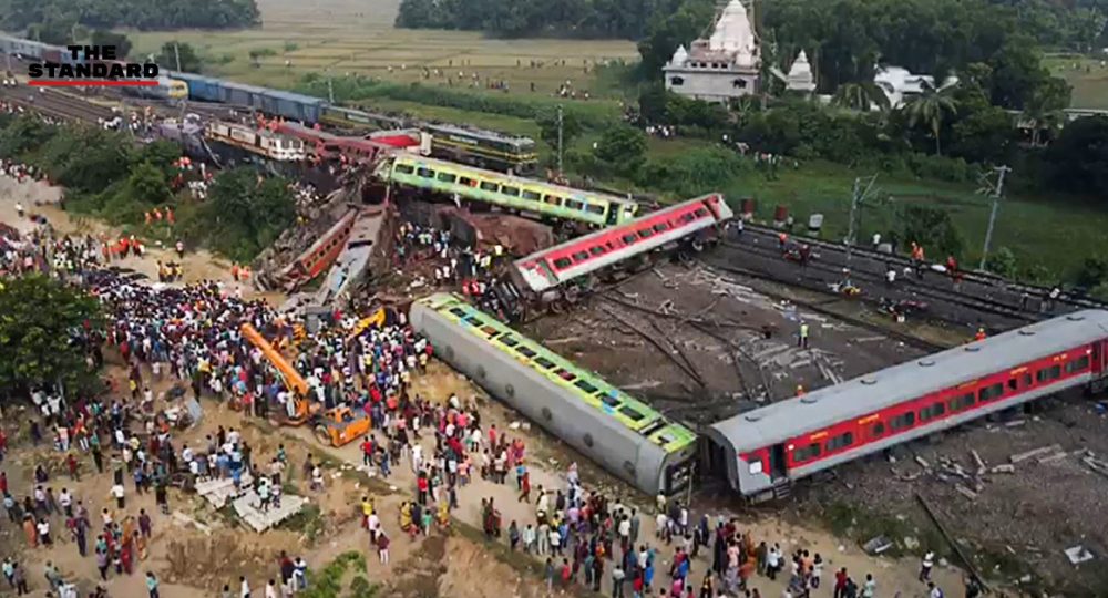 รถไฟชนประสานงาในอินเดีย