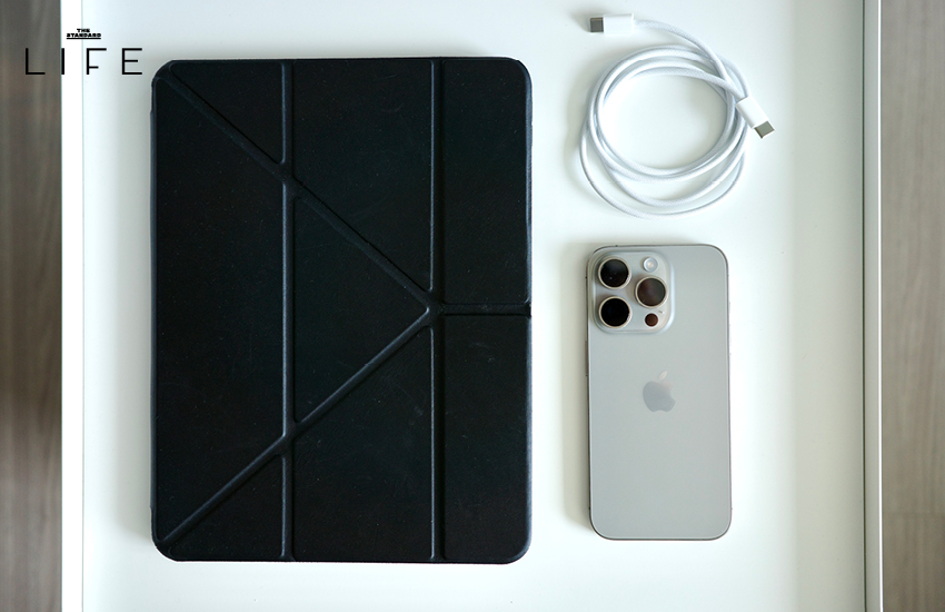 iPad and iPhone 15 Pro Natural Titanium