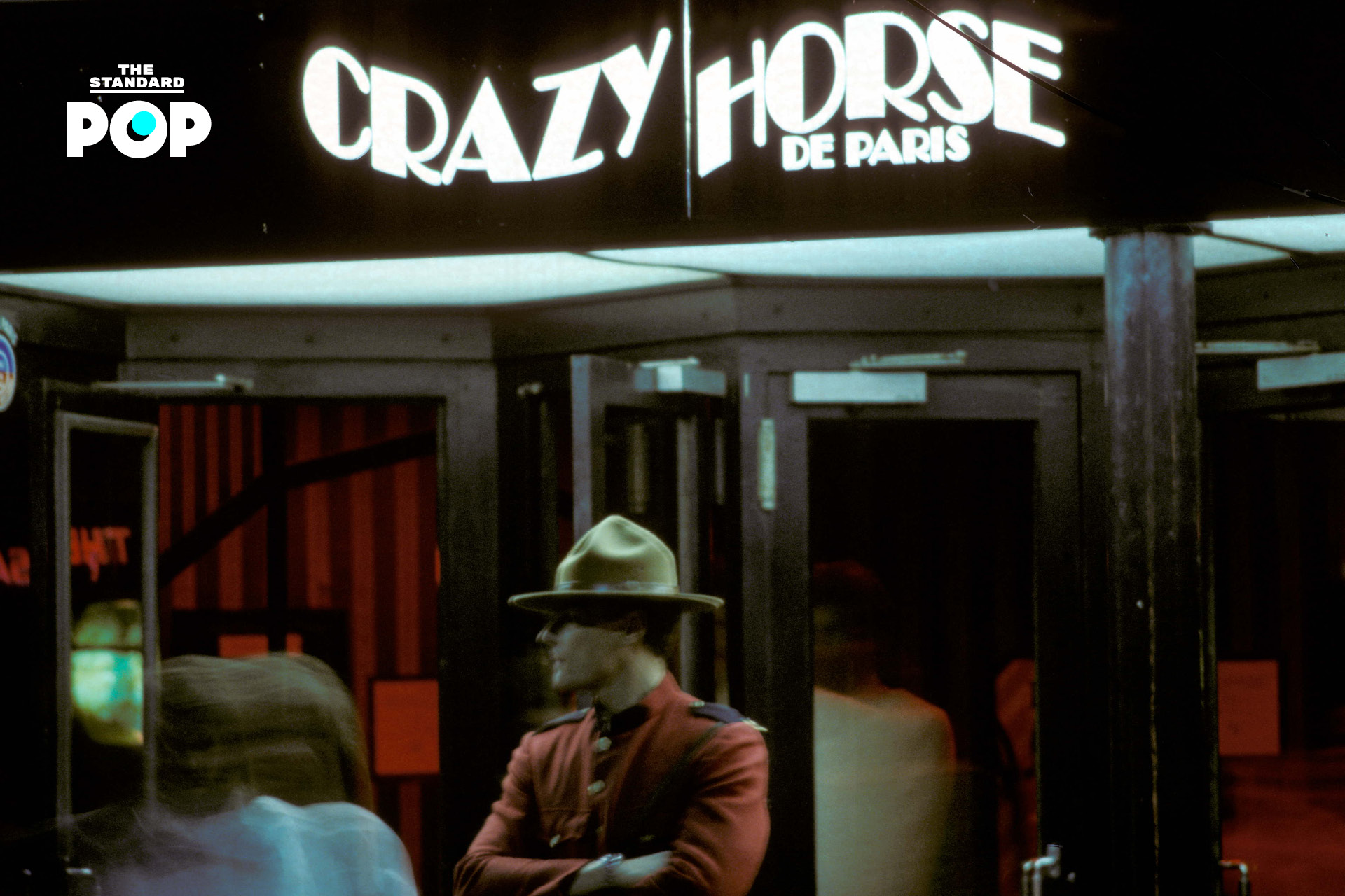 Crazy Horse Paris Lisa BLACKPINK