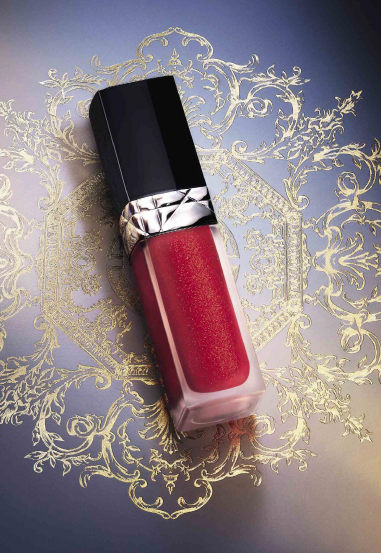 Dior Forever Liquid Fini Sequin: Glittering Lips 