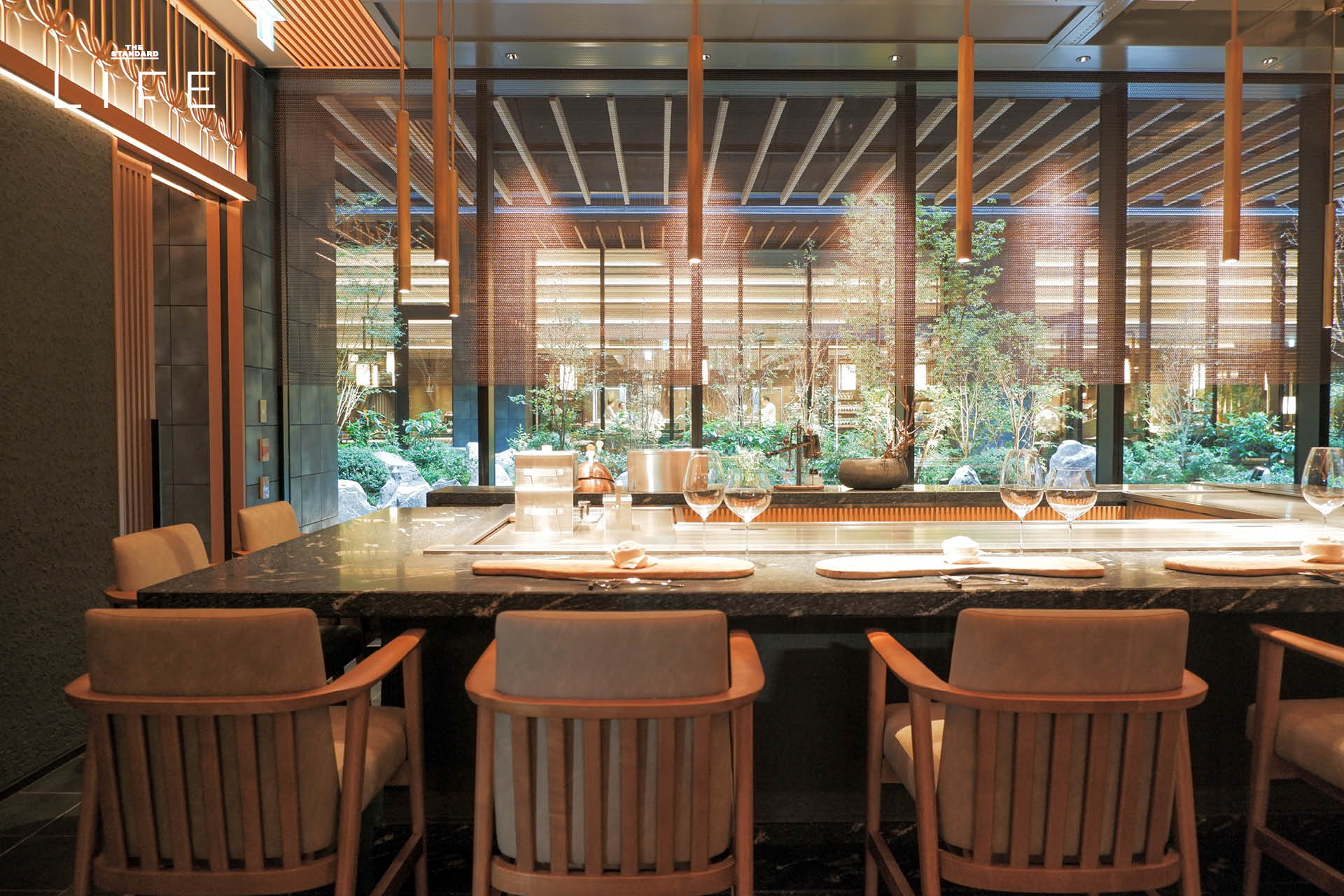 ห้องอาหารเทปปันยากิ Kōyō (โคโย) ในโรงแรม Dusit Thani Kyoto