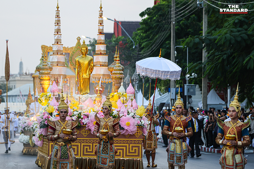 อัญเชิญ ‘พระเขี้ยวแก้ว’