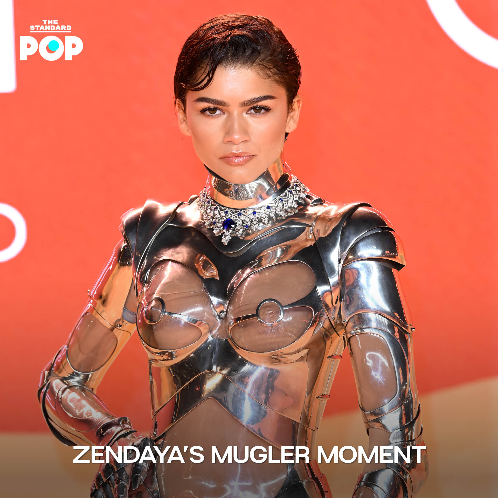 ZENDAYA’S MUGLER MOMENT 