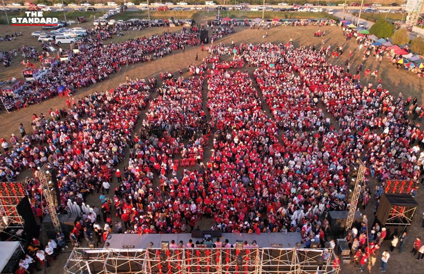 thaksin-campaigns-chiangmai