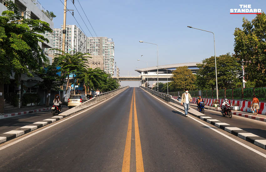 ปิดสะพานข้ามถนนจรัญสนิทวงศ์ 