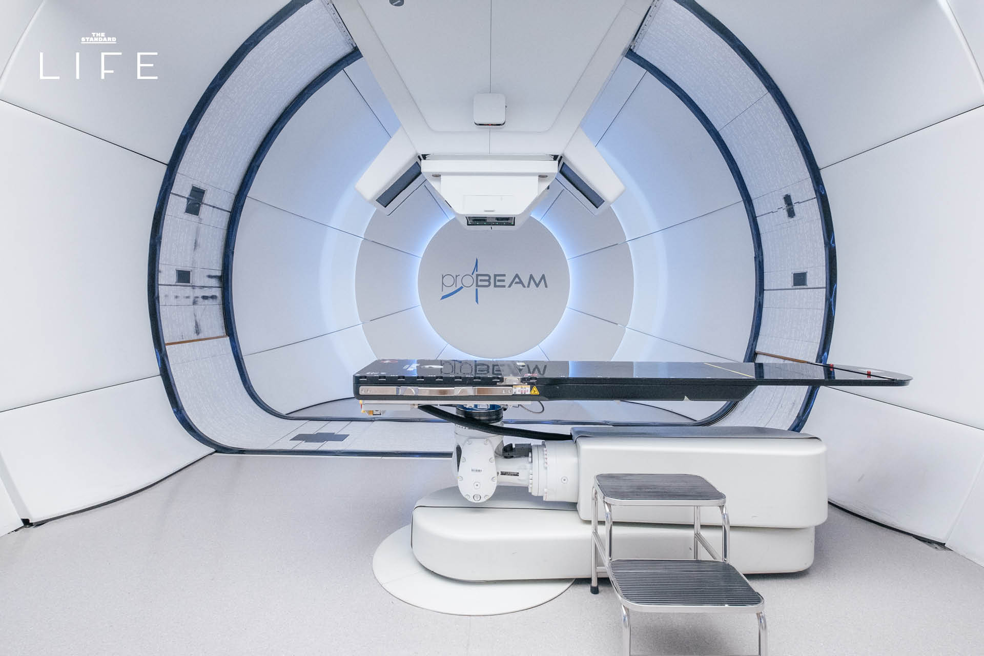 การบำบัดด้วยโปรตอน (Proton Therapy) 