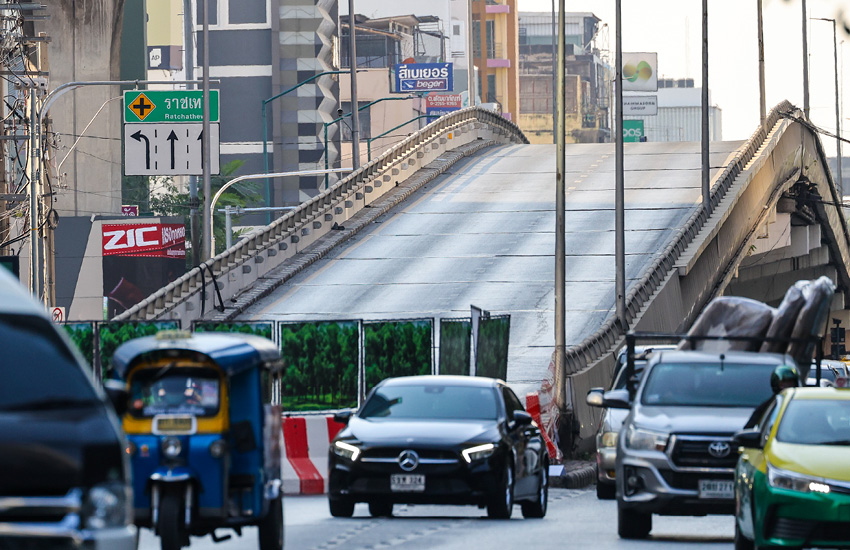 ปิดสะพานข้ามแยกราชเทวี