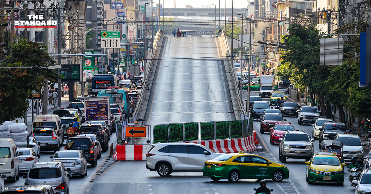 ratchathewi-bridge-closure