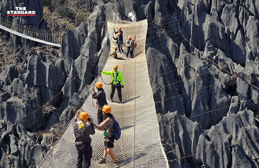 THE ROCK VIEWPOINT ภูผาม่าน